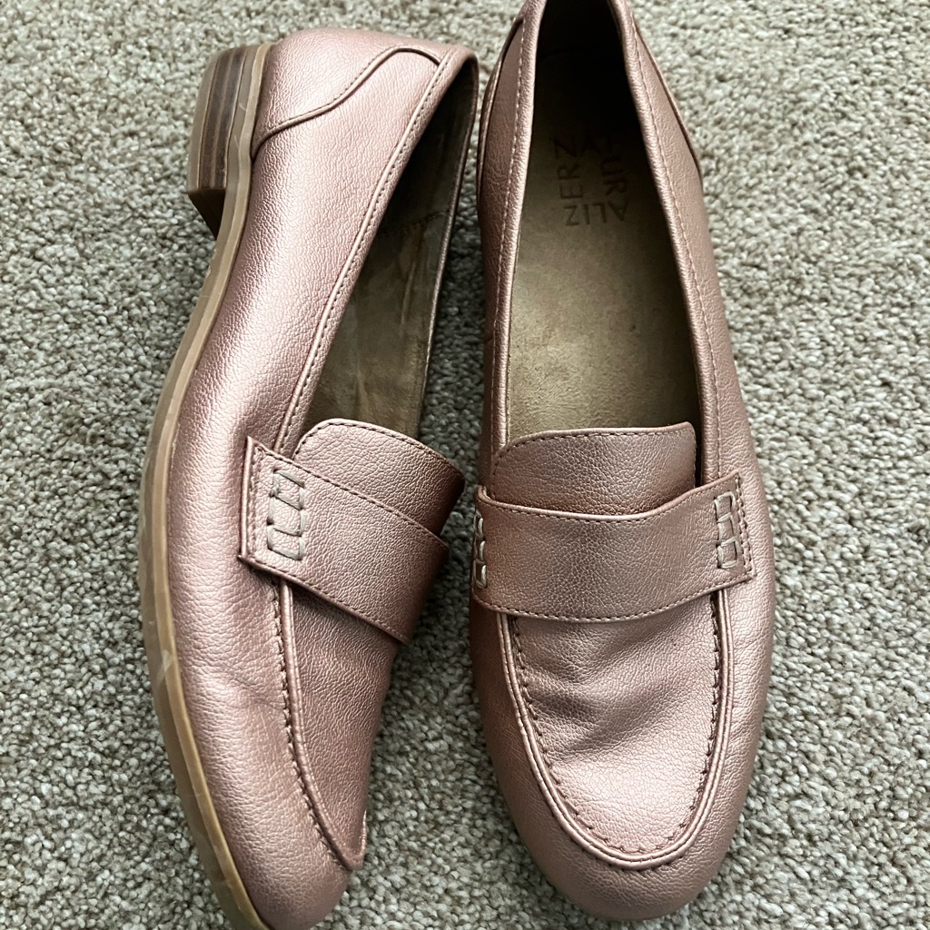 Naturalizer Milo Metallic Rose Loafer Flats Size 9.5m